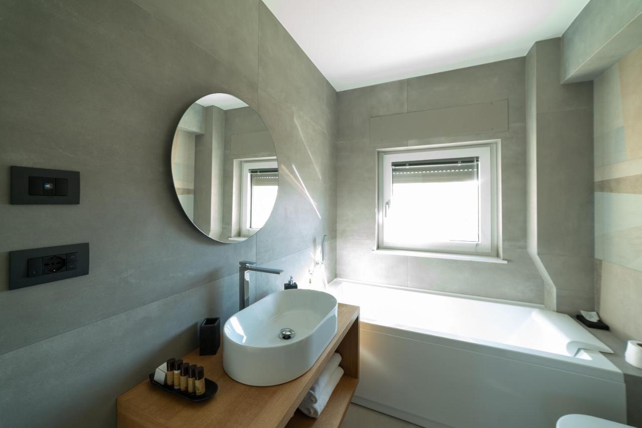 Villa Porrelli Rooms & Spa Suite San Demetrio ne' Vestini Exteriör bild