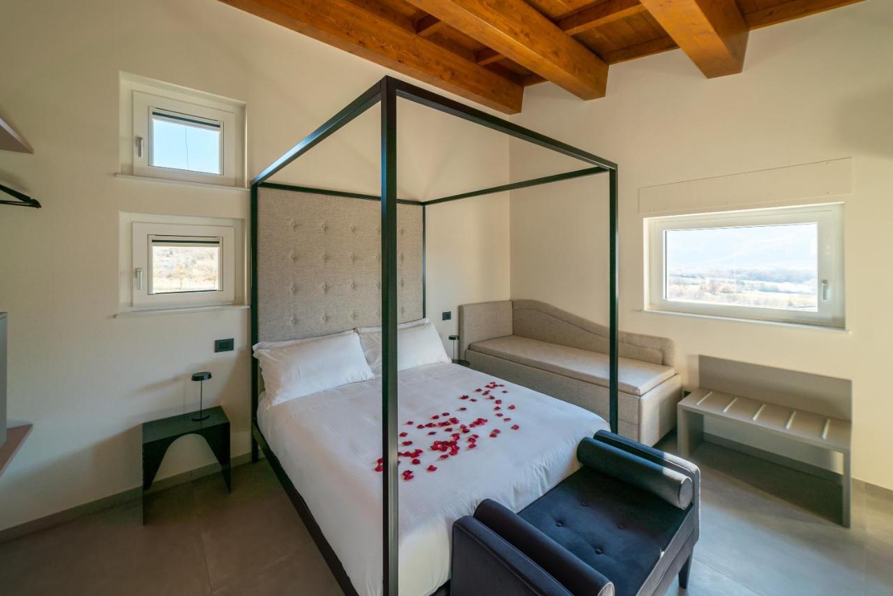 Villa Porrelli Rooms & Spa Suite San Demetrio ne' Vestini Exteriör bild